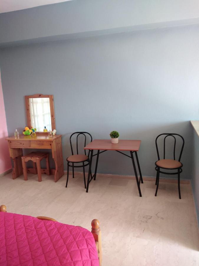 Hotel de apartamente Elena Pool Agios Georgios (Corfu)