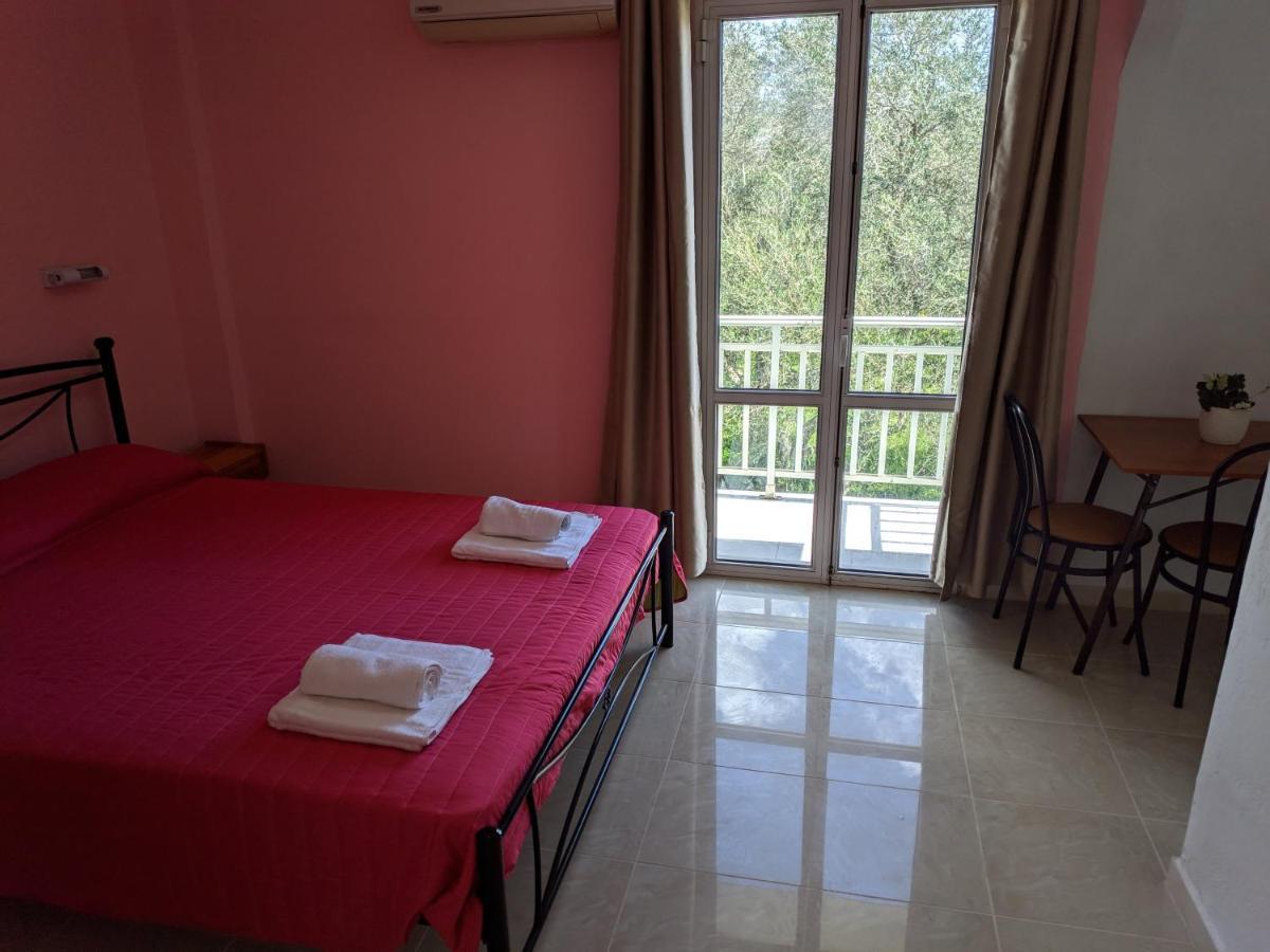 Elena Pool Hotel de apartamente 2*